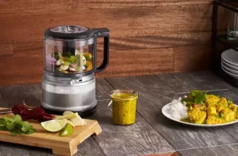 Mini Hachoir Kitchen Aid sur le plan de travail