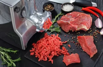 Comment bien entretenir un hachoir à viande professionnel ?