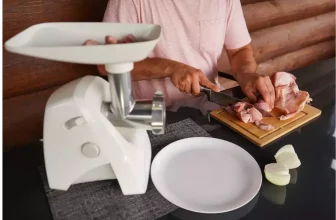 Comment hacher du poulet : techniques et astuces