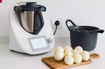 Comment hacher l’oignon au Thermomix ?