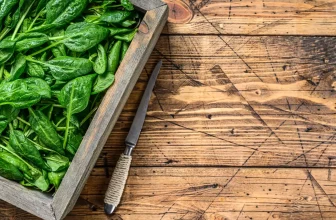 Comment hacher des épinards : les techniques précises d’un chef professionnel